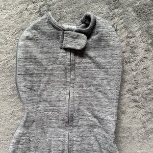 Woombie Grow With Me Swaddle - Twilight Gray